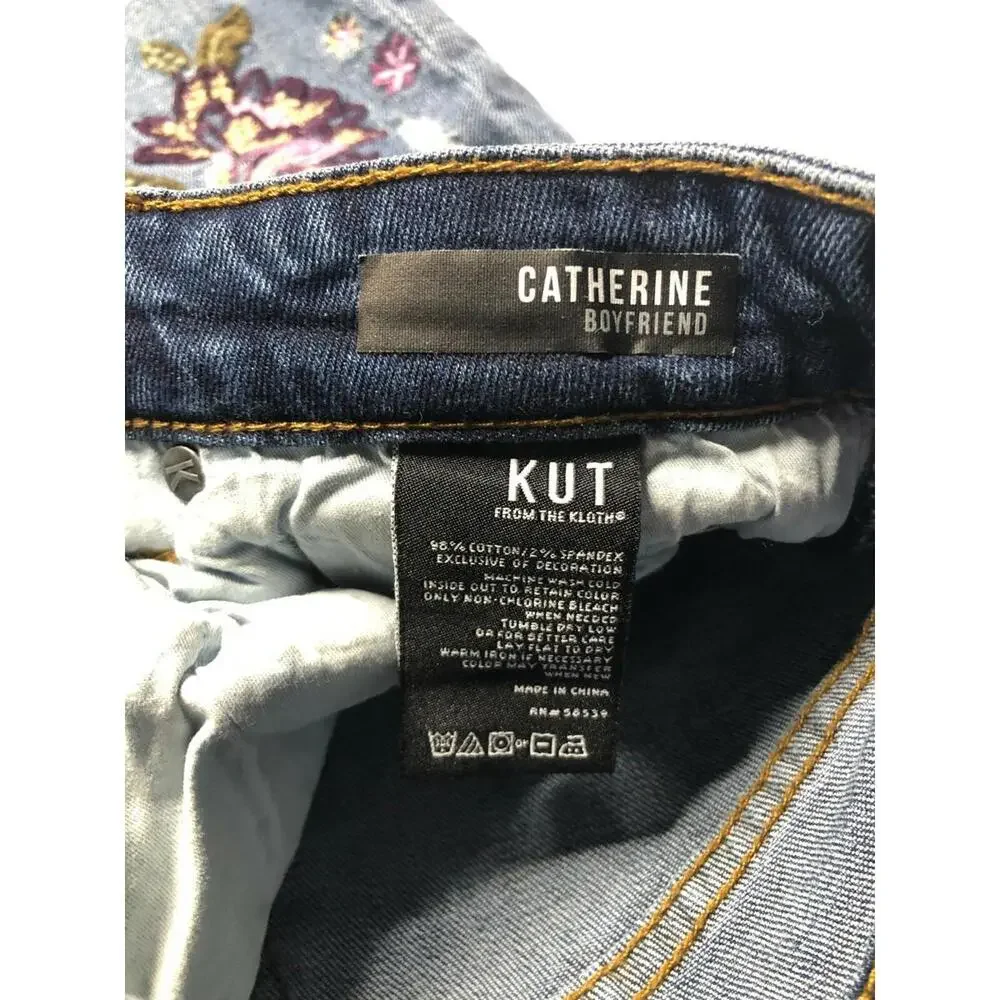 Kut from the Kloth Catherine Boyfriend Jeans Floral Embroidered Distressed Sz 2 - Picture 4 of 9